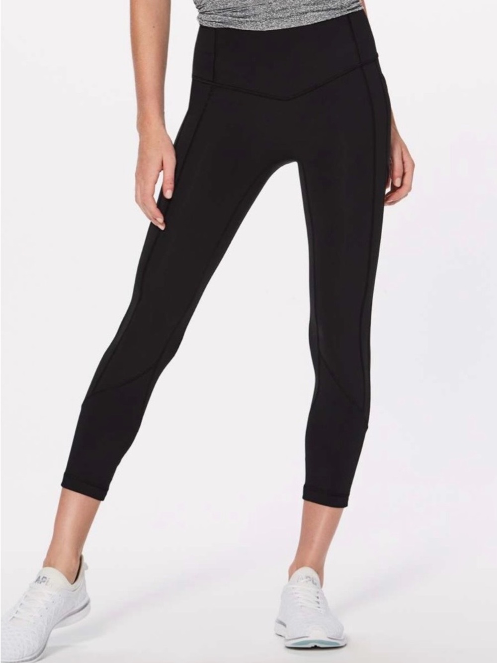 Lululemon all the right places cropped size 4